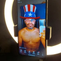 thom_1's Avatar Pic