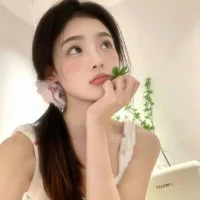 Sailor---Moon's Profile Pic