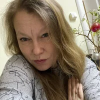 ShirleyWalsh's Profile Pic