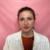 IoneAlgien's Profile Pic