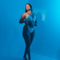 รูปโปรไฟ  ล์ของ MaiaSpencer_