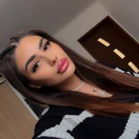 Avelinee's Profile Pic