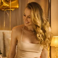 รูปอวาตาร์ของ YungTessa