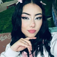 Yuna_Bloom's Profile Pic