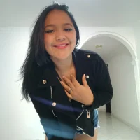 LINZAY_'s Profile Pic