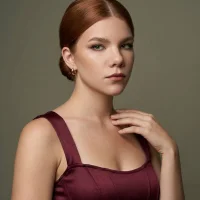 ElinorLaferriere Poză avatar
