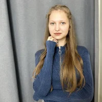 KateLang's Profile Pic