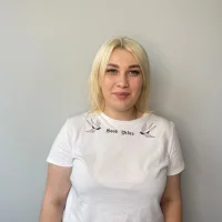 ElvinaHarkey's Profile Pic