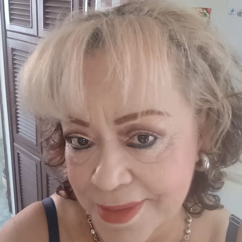 yoyiz_love Stripchat profile image