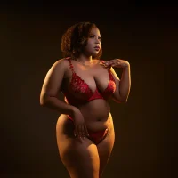 _Curvyqueen Immagine Avatar
