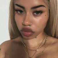 RueeXox's Profile Pic