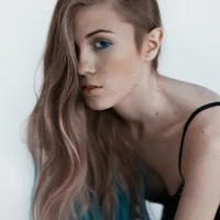 floral_porn_unicorn's Profile Pic