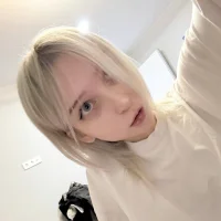 meganami's Profile Pic