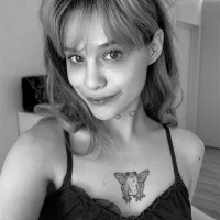 Профилна снимка на Lili_pup