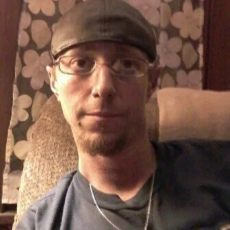charley83 profile photo
