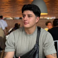 Goldenknight33 Avatarbild