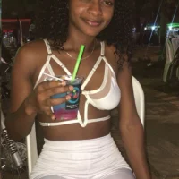 Valentinam05's Profile Pic