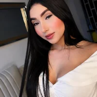 angie_hot2000