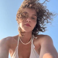 Slika avatara modela CarinaCurly