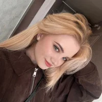 KariJarecke's Avatar Pic