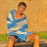 poesclapper's Profile Pic