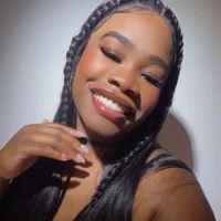 Awatar – SaraiEvans