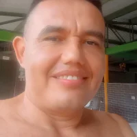 Helenote's Profile Pic