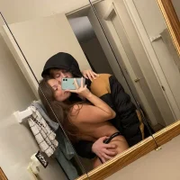 thesecretduo Φωτ, Προφίλ