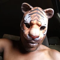 LARVEPUSY 頭像圖片