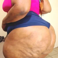 BigAsssQueen86 webcam