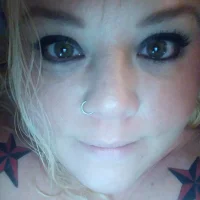 Xoxozhoneybee82's Avatar Photo