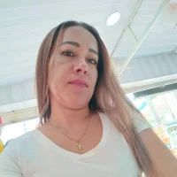RoxxanneFletcher's Profile Pic