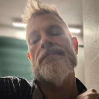 FeNyxRyzing Adlı Modelin Avatarı