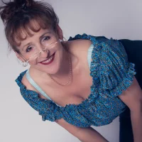 ClaraFUN's Profile Pic