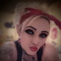 SexiRaine's Profile Pic