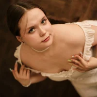 SunnyRisha Gambar Avatar