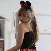 Gambar Profil AlicaReed