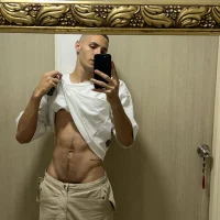 TheoMilani's Profile Pic