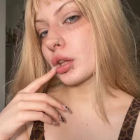 Lola-sweet-doll's Avatar Pic