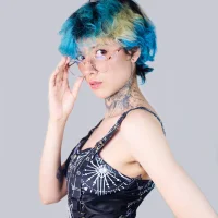 Slika avatara modela Lyra_tay