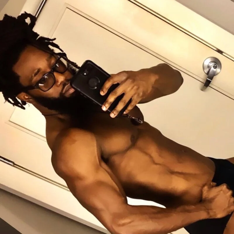 KingP7easeHer profile photo