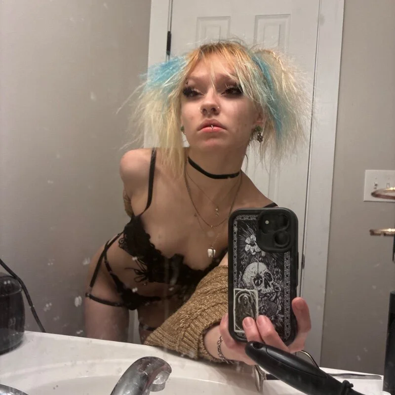 simplyobsessedwher profile photo