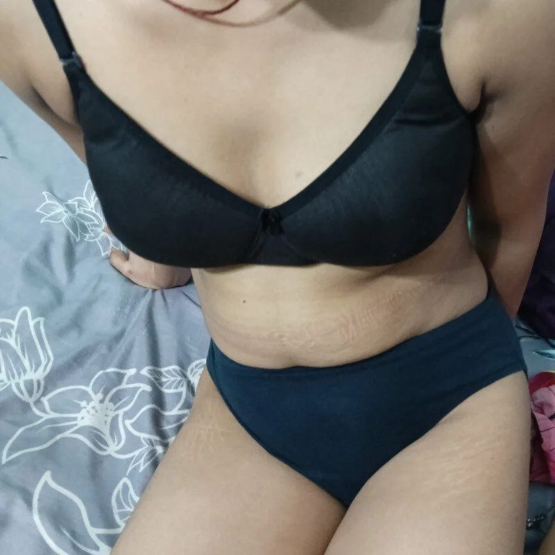 20_year_only_girl profile photo