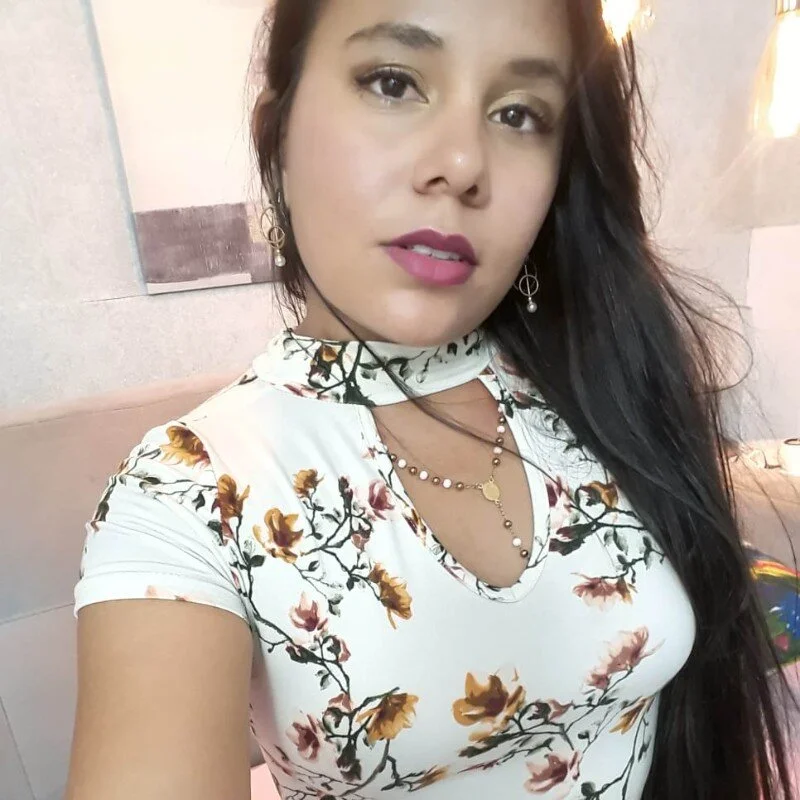 mila-hot18 profile photo
