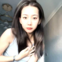 cHH1023's Profile Pic