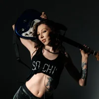 LeilaTaylorsのアバター写真