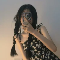 LuckyBeeeeeeのアバター写真