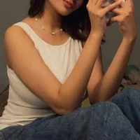 DivaInDisguise webcam