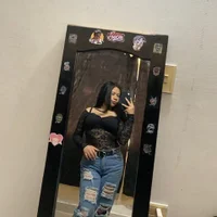 Cloe_Zr's Profile Pic