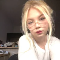 talia_sin's Profile Pic